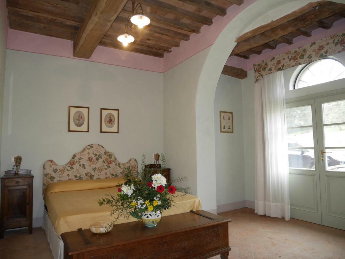 Agriturismo Podere Gianmaria Кастильончело Екстериор снимка