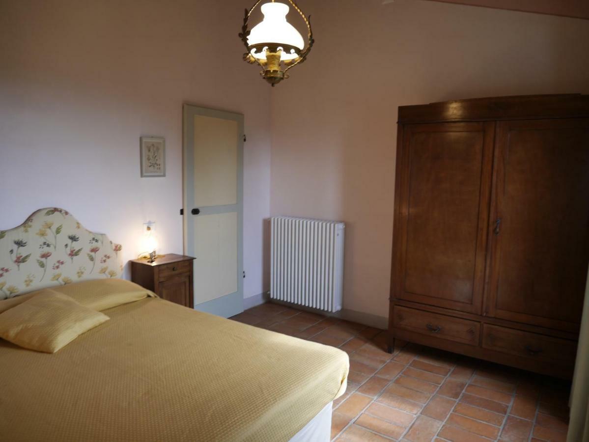 Agriturismo Podere Gianmaria Кастильончело Екстериор снимка